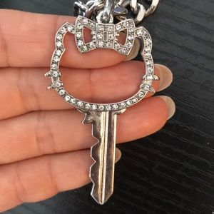 Key necklace